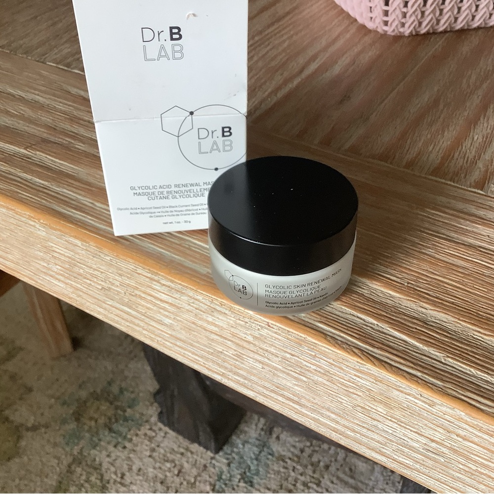 Glycolic Skin Renewal Mask - White